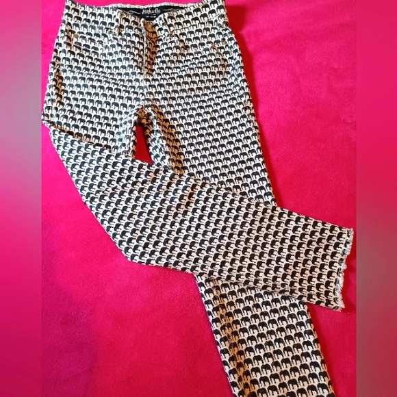 Rafaella Pants - Picture 1 of 4